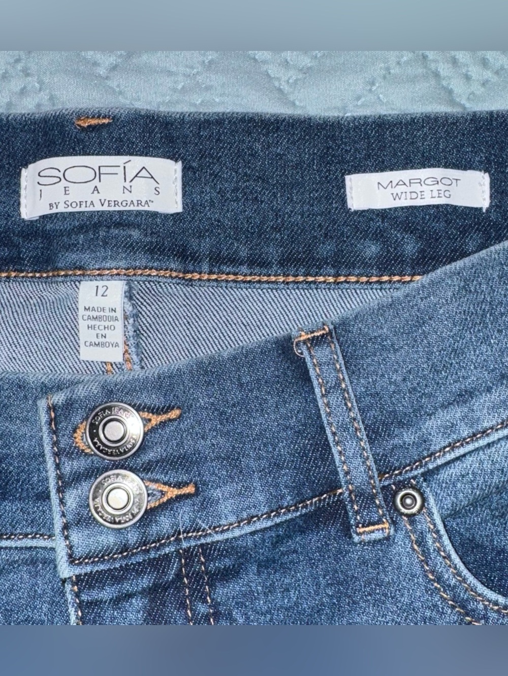 Sofia Vergara Margot Super High Rise Wide Leg Flare Jeans Double Button NWT - Picture 7 of 10